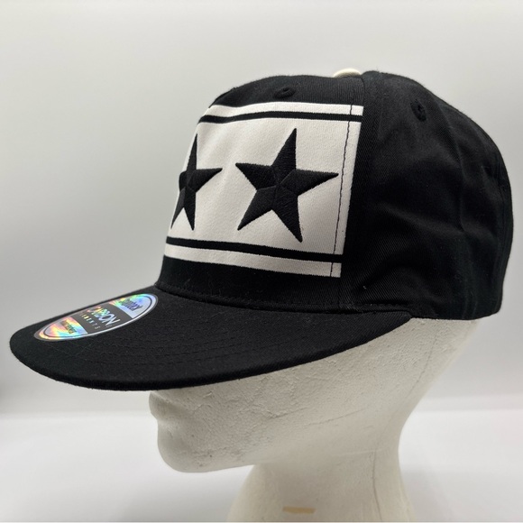 Carbon Elements Premium Headwear Men Black Embroidered 3 Star SnapBack Hat OSFM - Picture 3 of 15